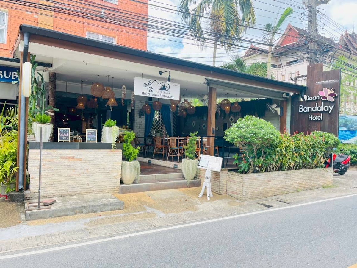 Cafe Del Mar