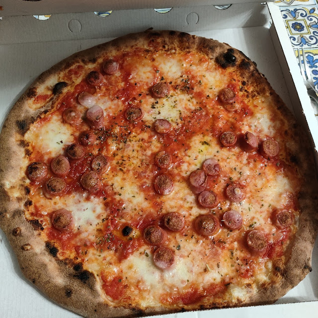 Margherita Con Wurstel