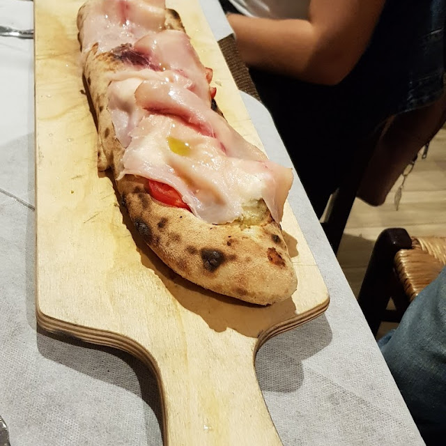 Pizza Cannolo