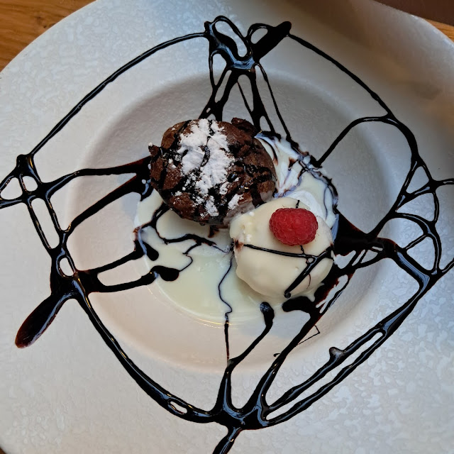 Coulant with Mascarpone Ice Creamw