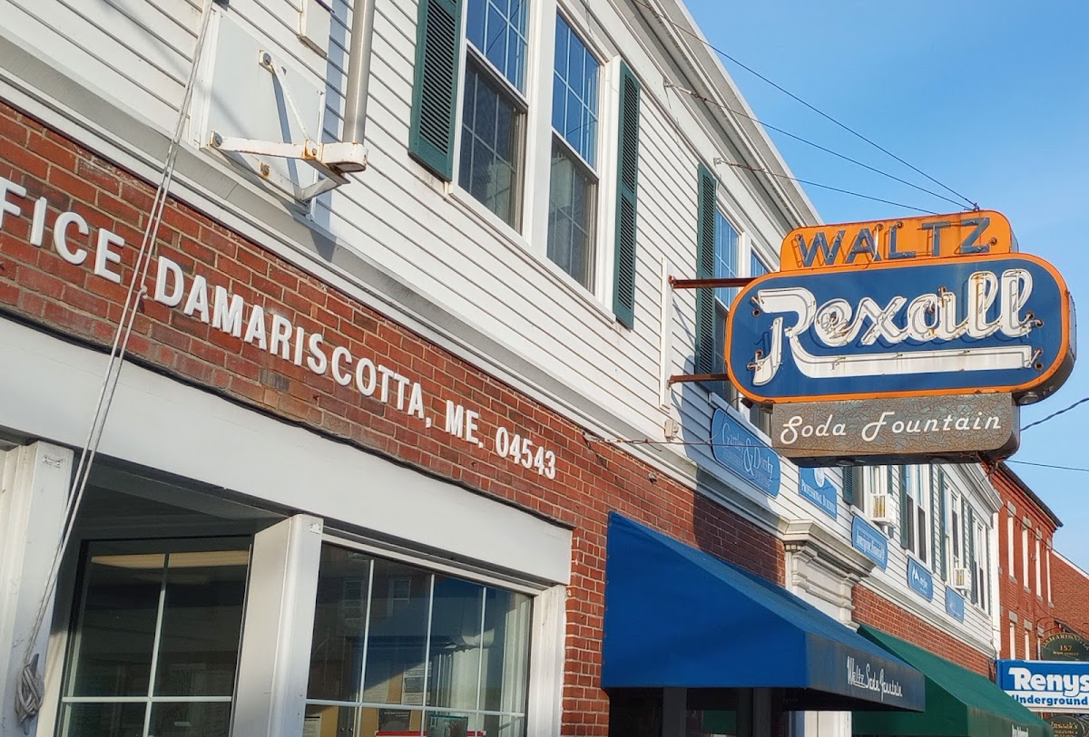 Waltz Soda Fountain
