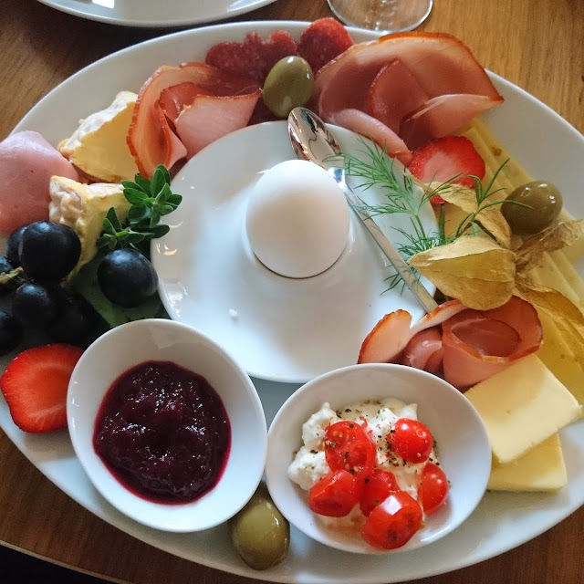Corsican Breakfast