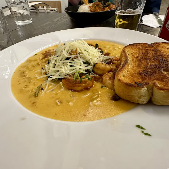 Cajun Shrimp Mac and Cheese