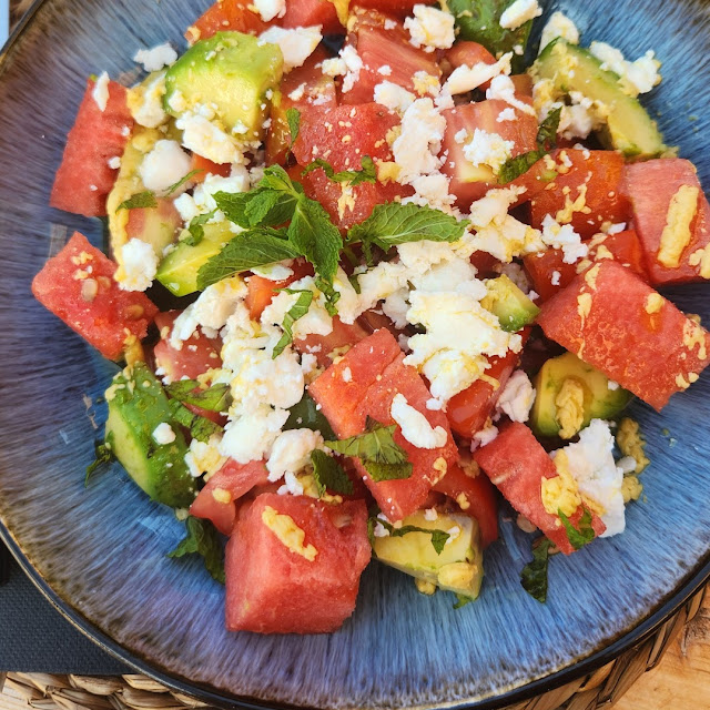 Salade Pastèque Tomates Fromage Frais Et Menthe
