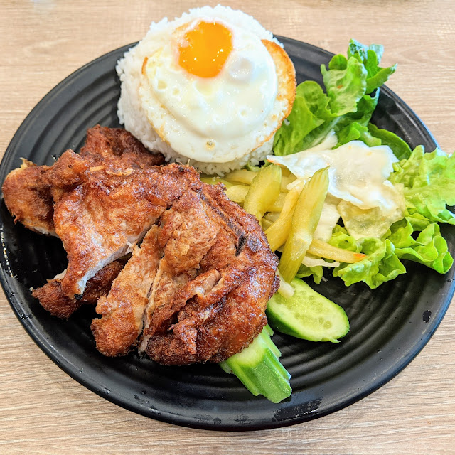 Vietnamese Pork Chops and Egg with Rice and Pickles