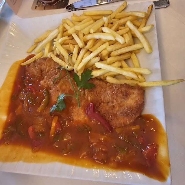 Paprikaschnitzel Mit Pommes Zigeunerschnitzel