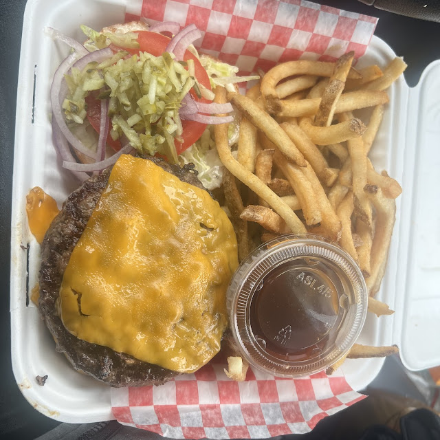 Bues Brisket on a Fun a Fries
