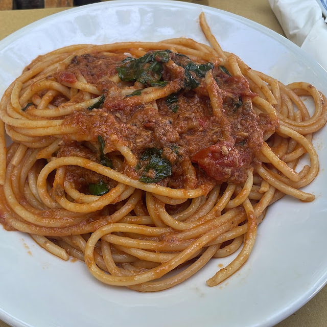 Bucatini Al Sugo Di Coniglio