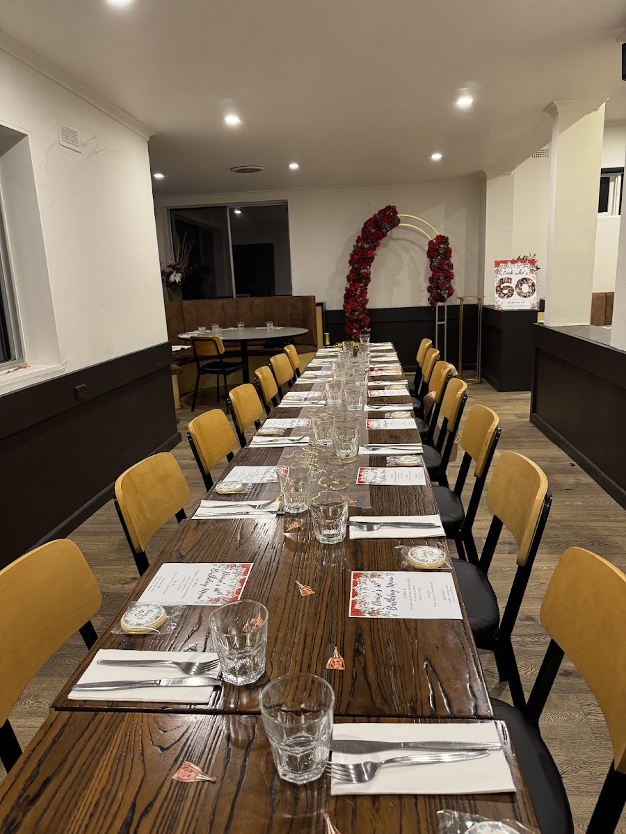 Ciccio’s Woodfire Pizzeria & Bar