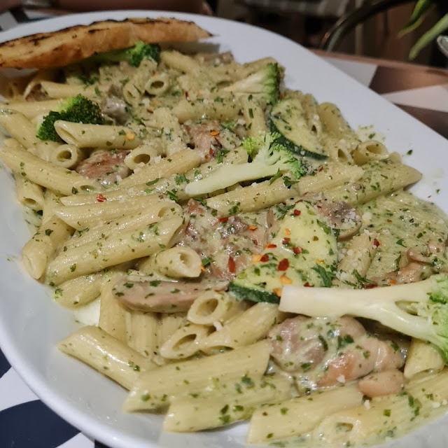Chicken Pesto Alfredot