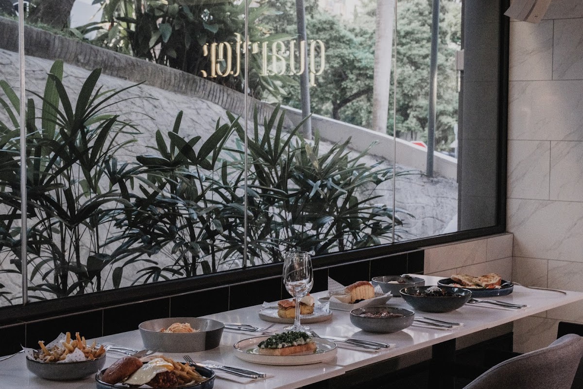 Quarter Restaurant