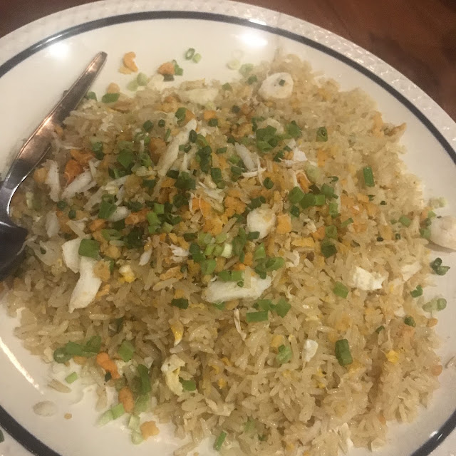 ข้าวผัดปู