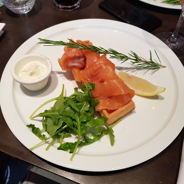 Lachs Mit Waffel