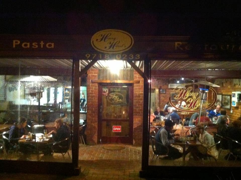 Henry Hursts Pizza and Pasta Restaurant