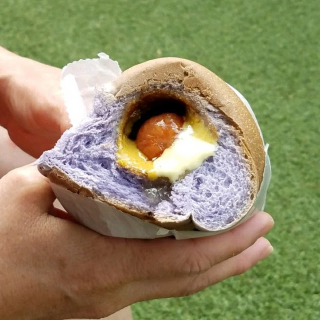 Hula Dog with Taro Bread
