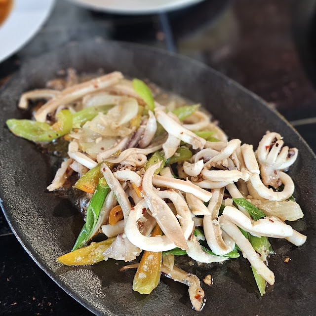 Sizzling Pusit