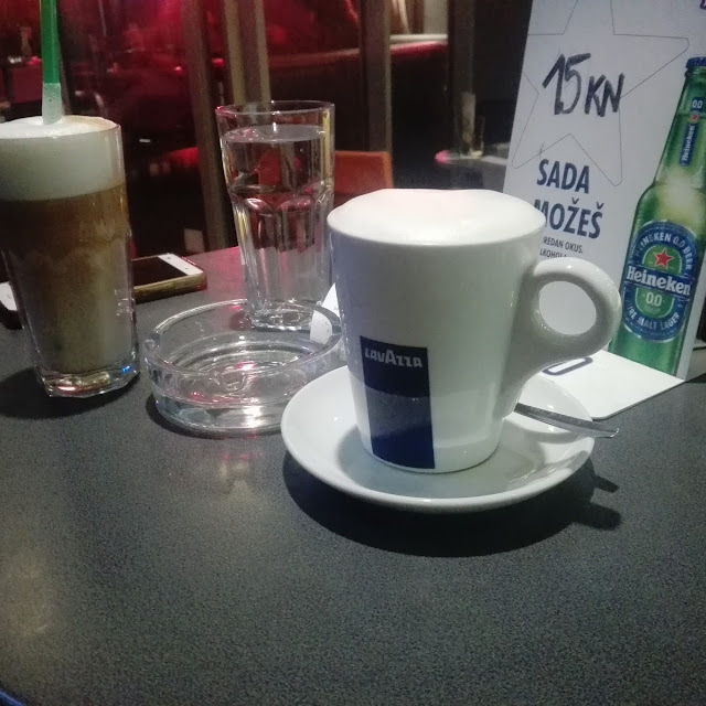 Bijela Kava I Cappuchino