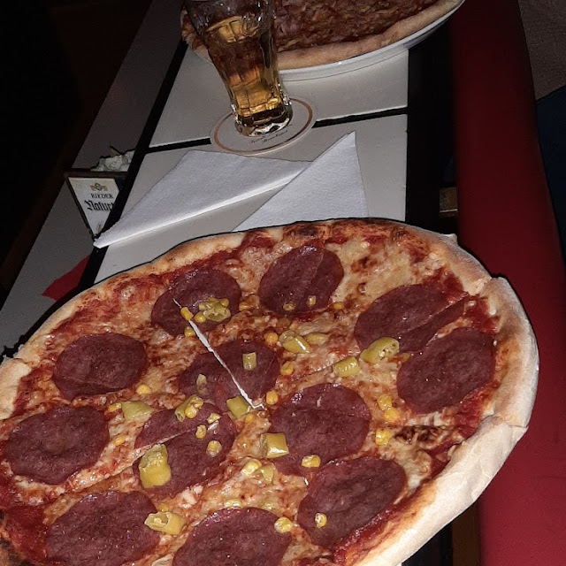 Salampizza