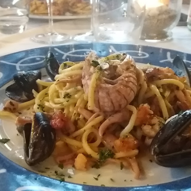Bigoli Ai Frutti Di Mare