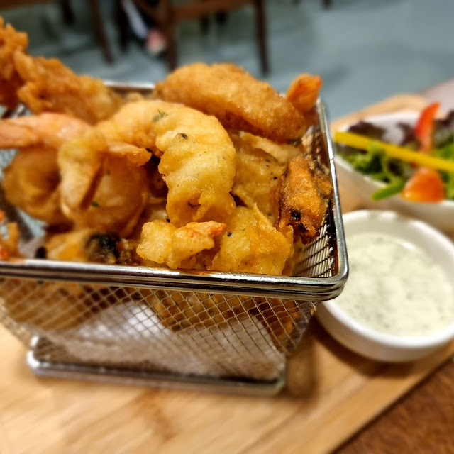 Fried Seafood Tempura