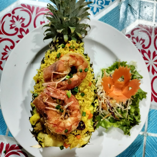 Fried Rice Pineapple