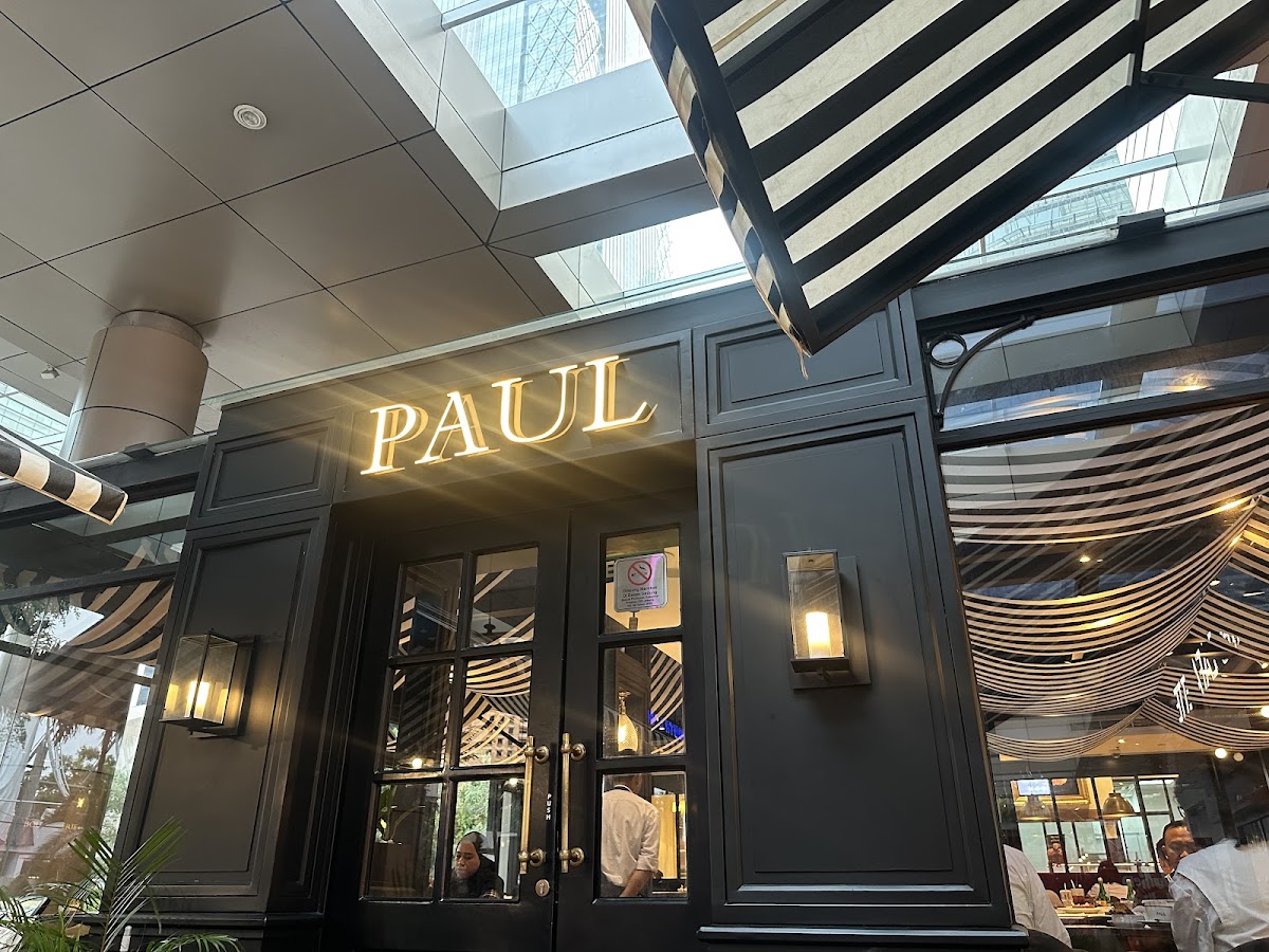 PAUL Bakery Pacific Place