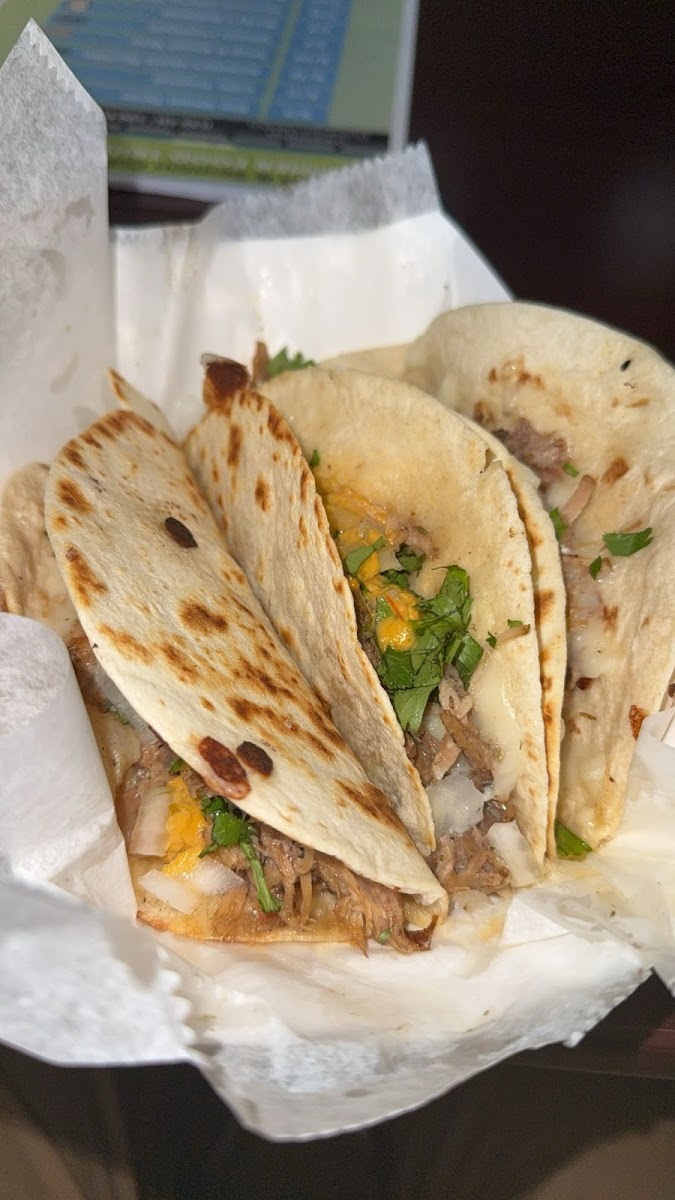 ELM STREET TACOS LLC