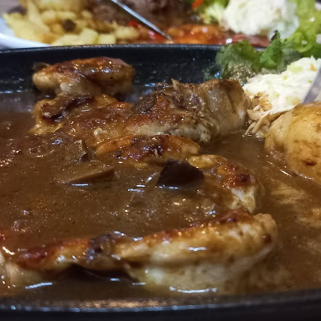 Chicken Chop Grill Hot Plate Cheese