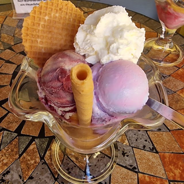 Vanille-blaubeere Melone Azzurro Sahne