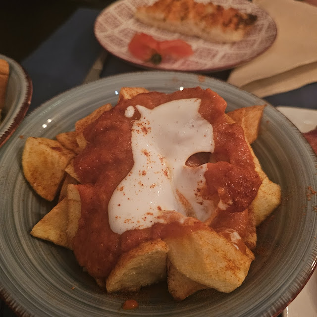 Bravas