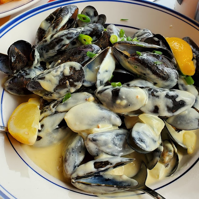 Mussels Marinara