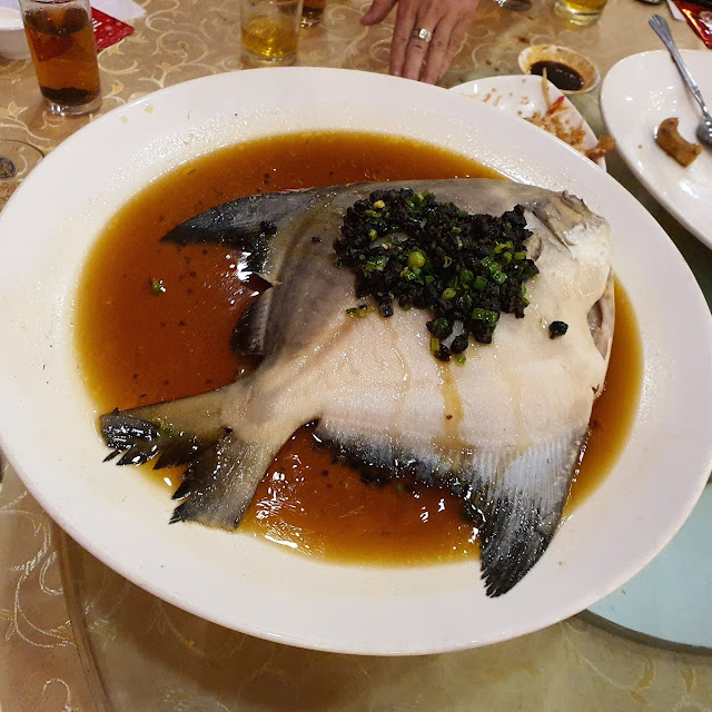 Steamed Chinese Pomfret Fish with Soy Sauce