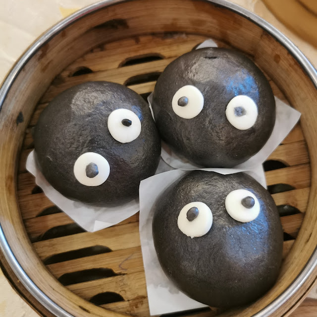 Charcoal Custard Bun with Salted Egg Yolk