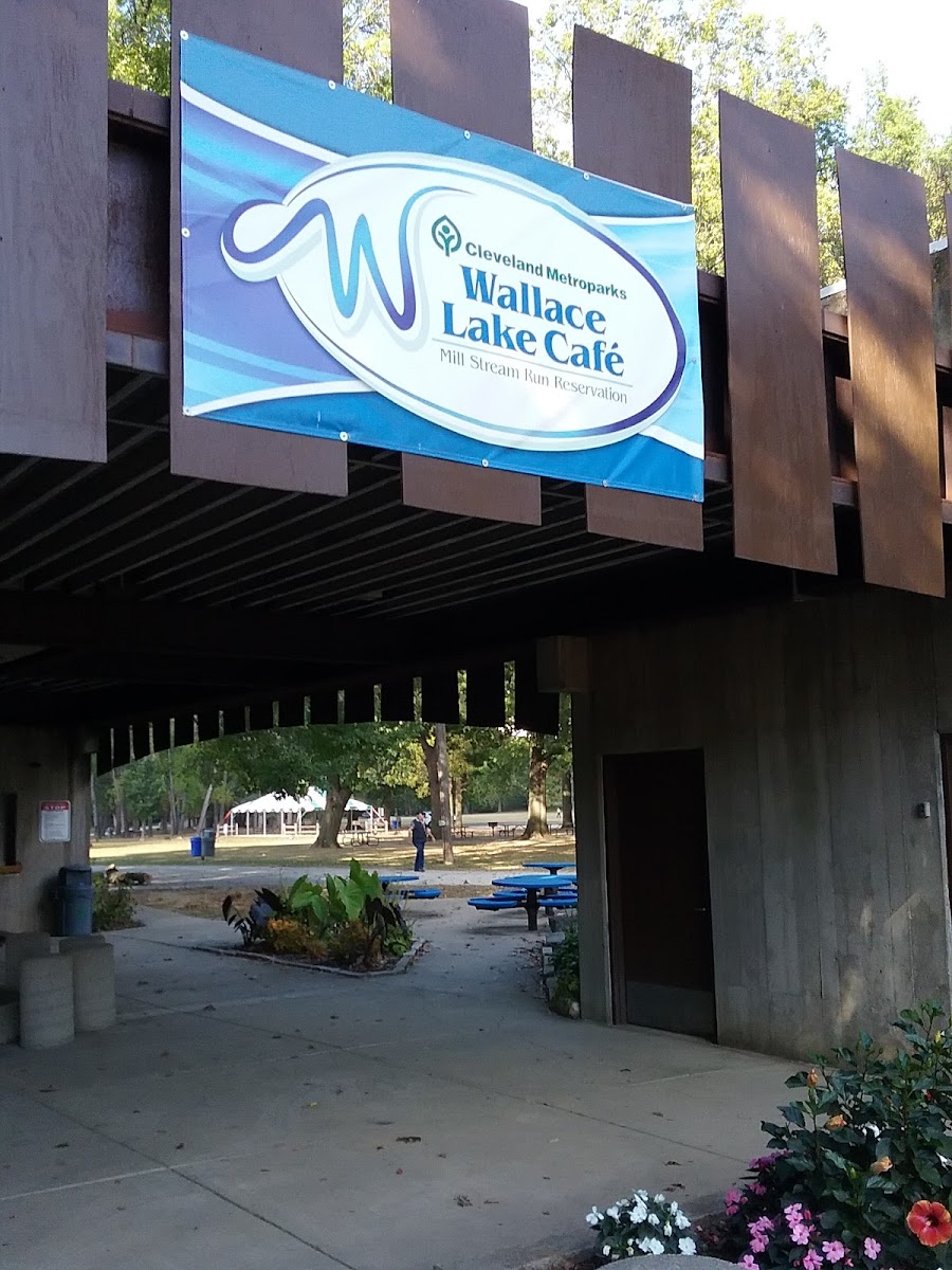 Wallace Lake Grille