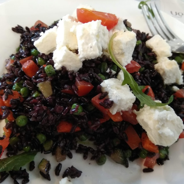 Riso Venere Con Verdure E Feta Greca
