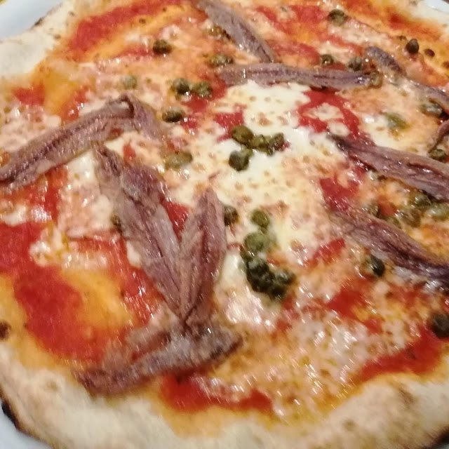 Pizza Napoli