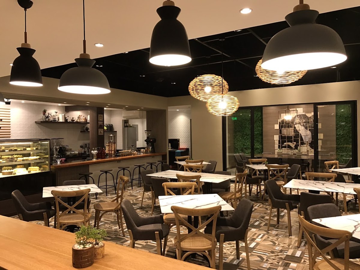 Caerus Specialty Coffee Bistro