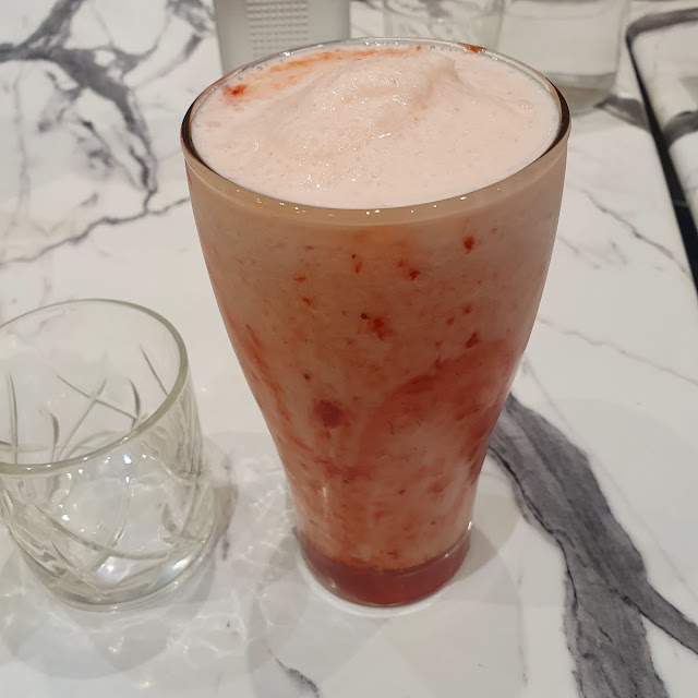 Strawberry Smoothies