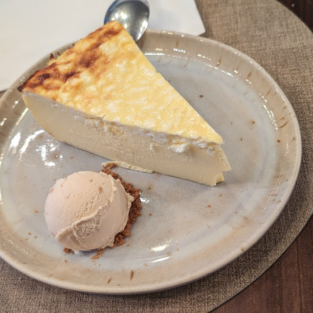 Tarta de Queso Con Helado de Avellana
