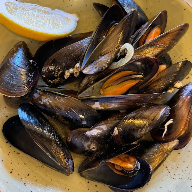Mejillones Vapor Y Boqueroncitos