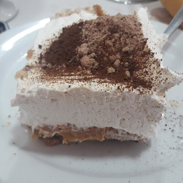 Tarta de Galletas Con Nata
