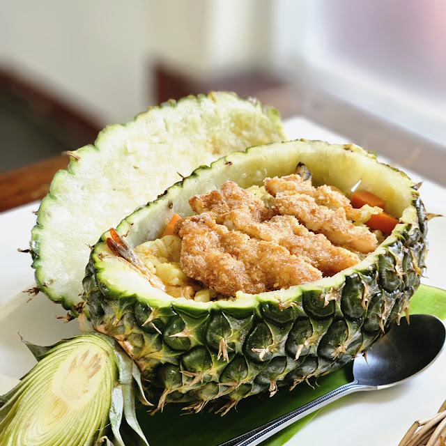 In a Pineapple Shell