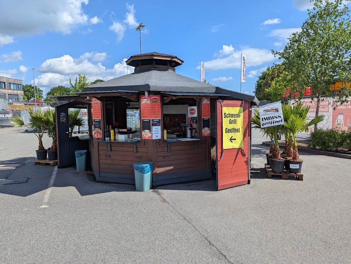 Bratwurst Schwenkgrill