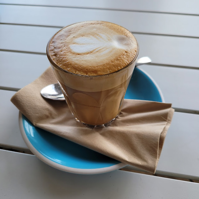Long Macchiato Topped Up