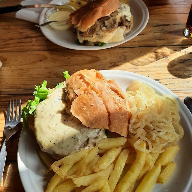Peper Burger