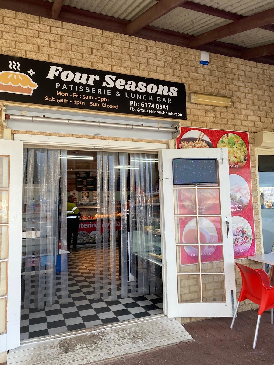 Four Seasons Patisserie & Café