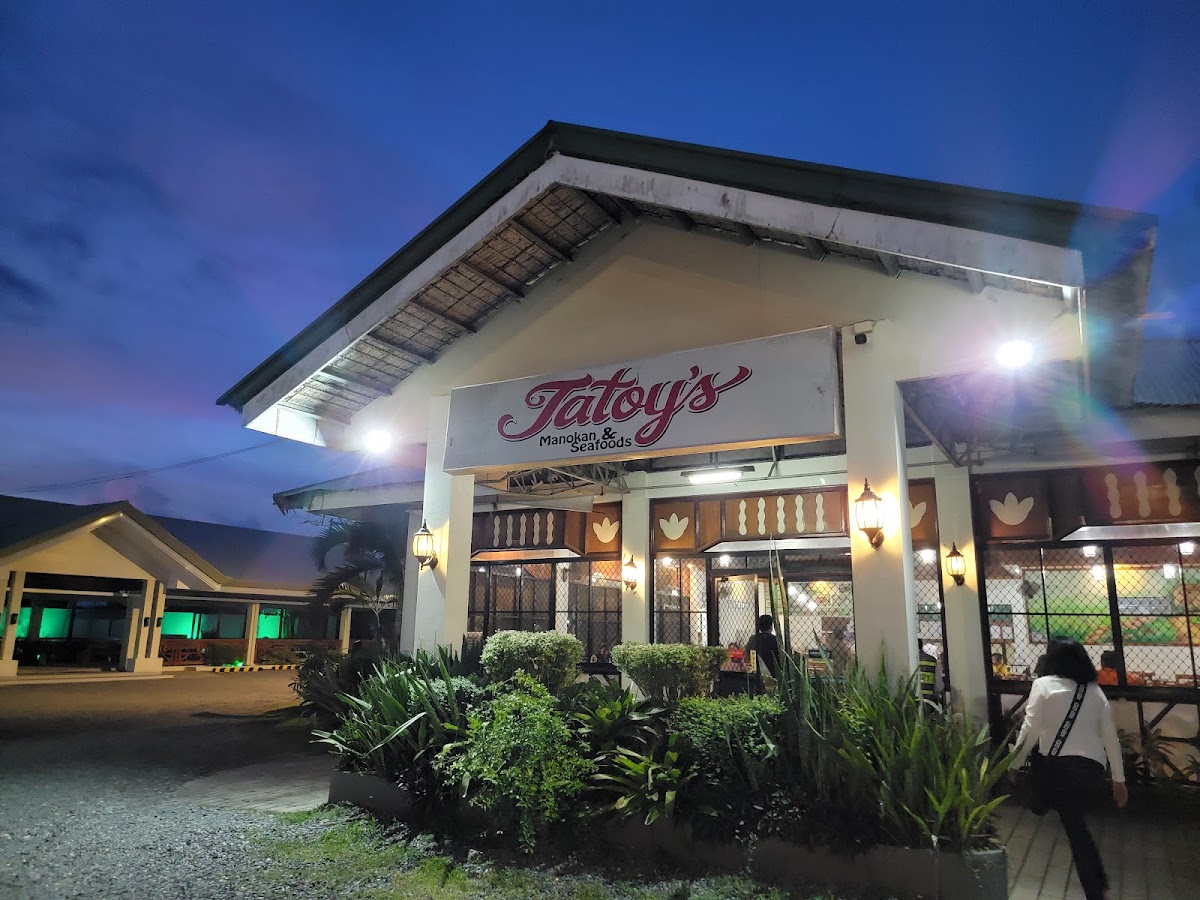 Tatoy's Seafood & Manokan