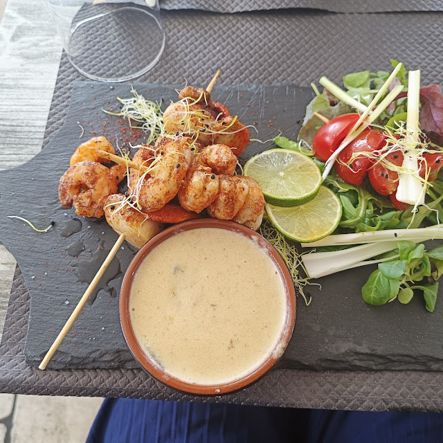 Brochette Crevettes Et Gambas Sauce Champignons