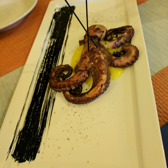 Polpo Su Nero Di Seppia