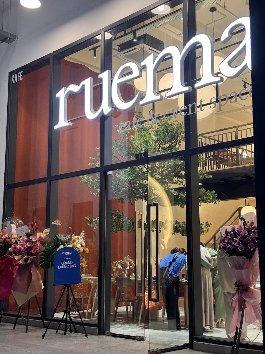 Ruema - Cafe & Event Space